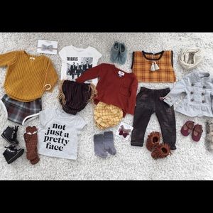 15 Items of Random Name Brand Kids Clothes.